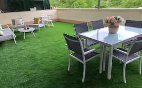 Espectacular piso con fascinante Terraza near Barcelona